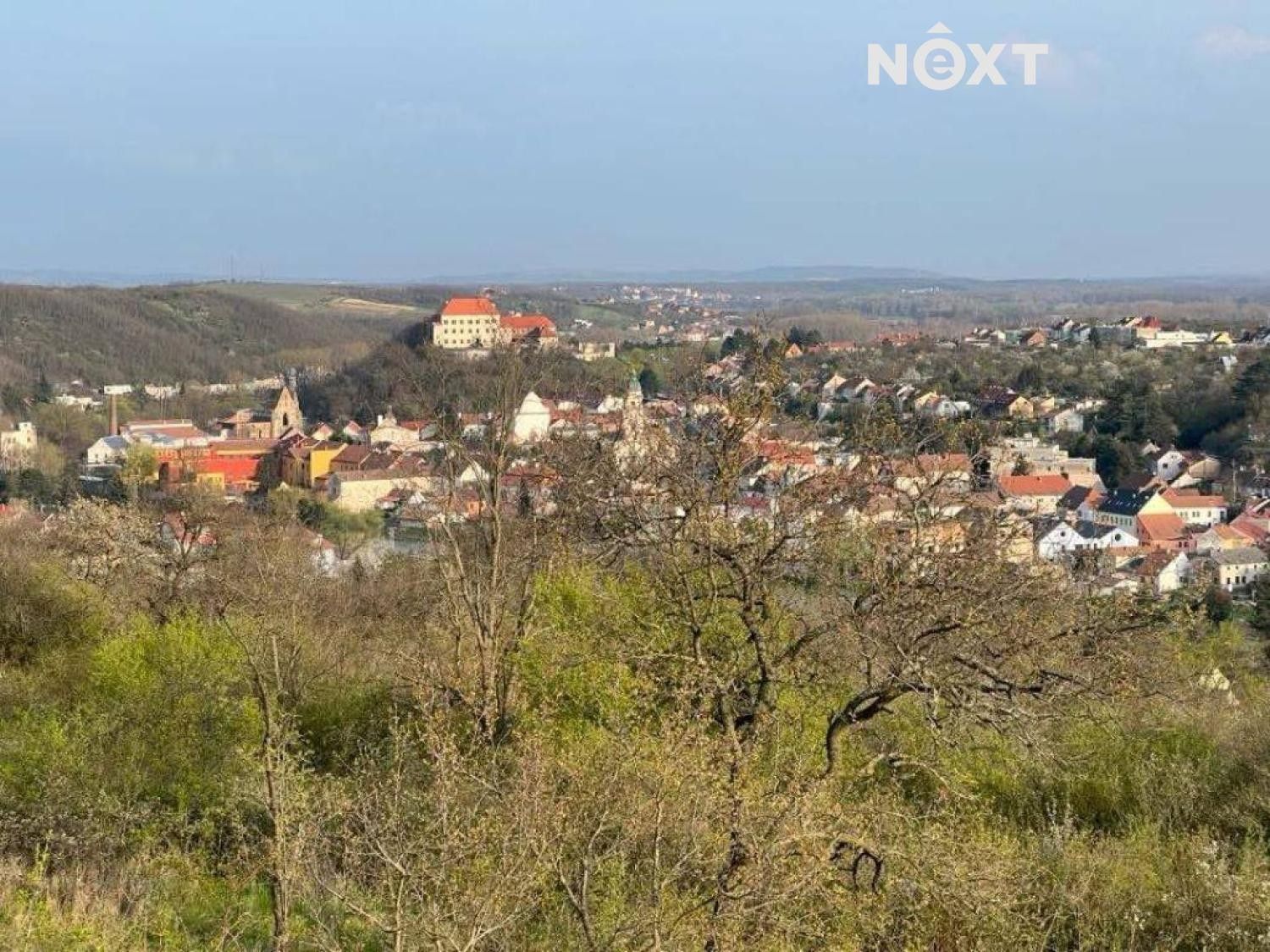 Zahrady, Dolní Kounice, 3 556 m²