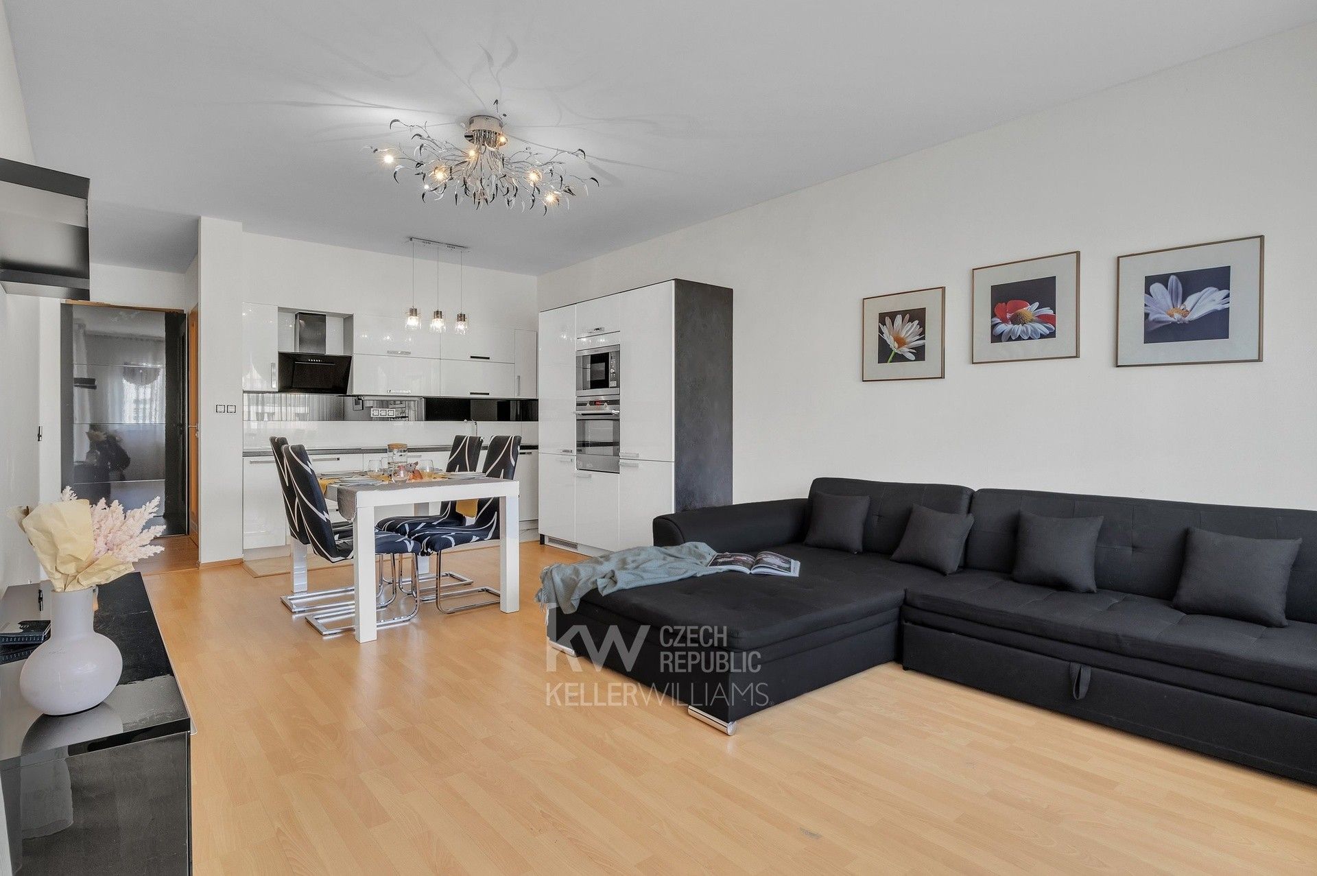 2+kk, Chlebovická, Praha, 58 m²