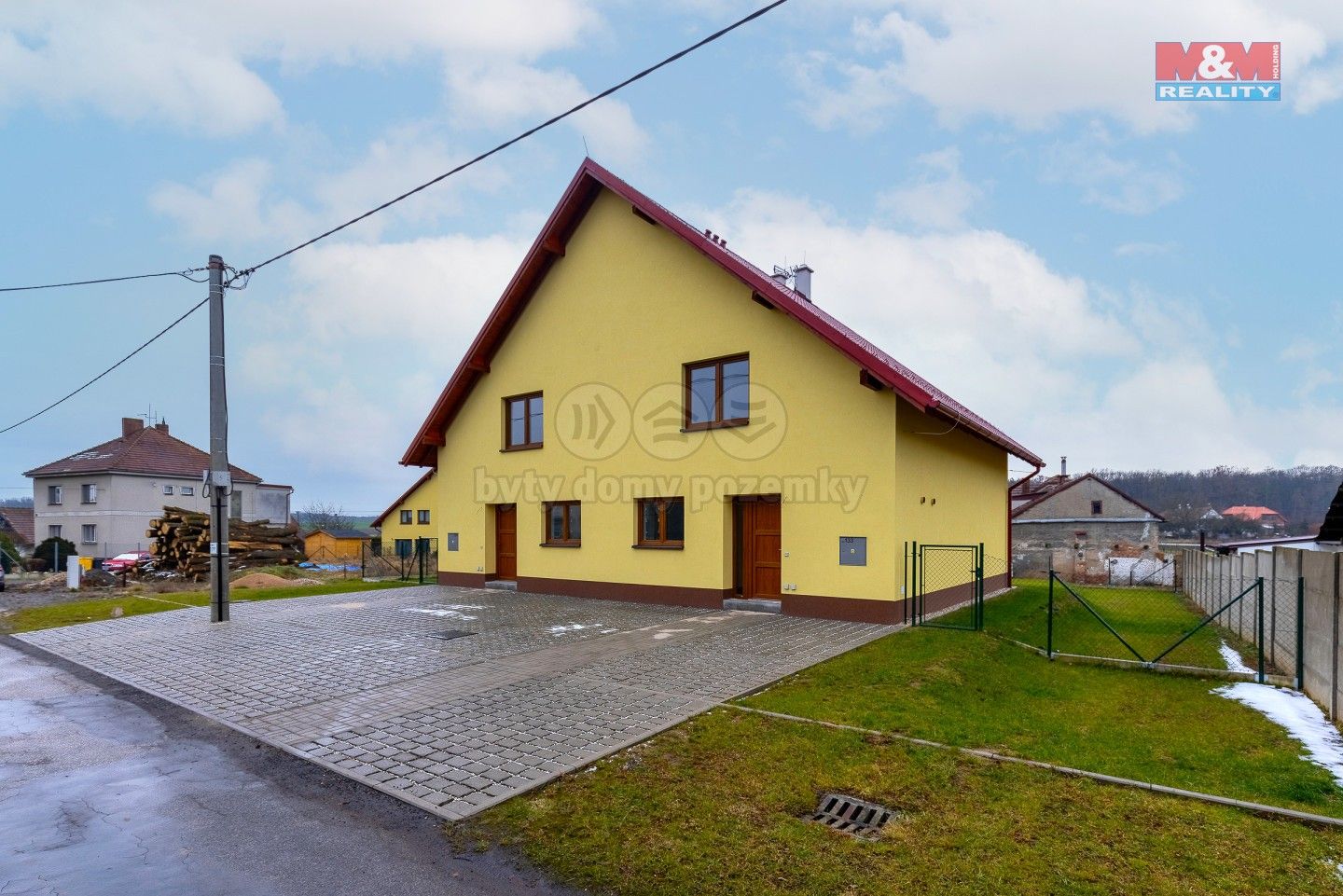 Rodinné domy, Zachrašťany, 238 m²