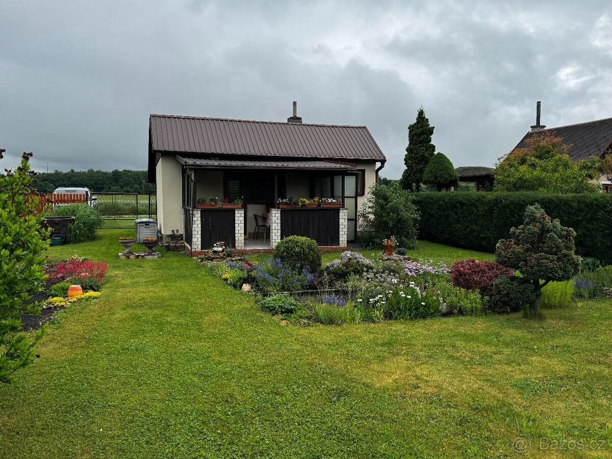 Zahrady, Bílina, 418 04, 386 m²