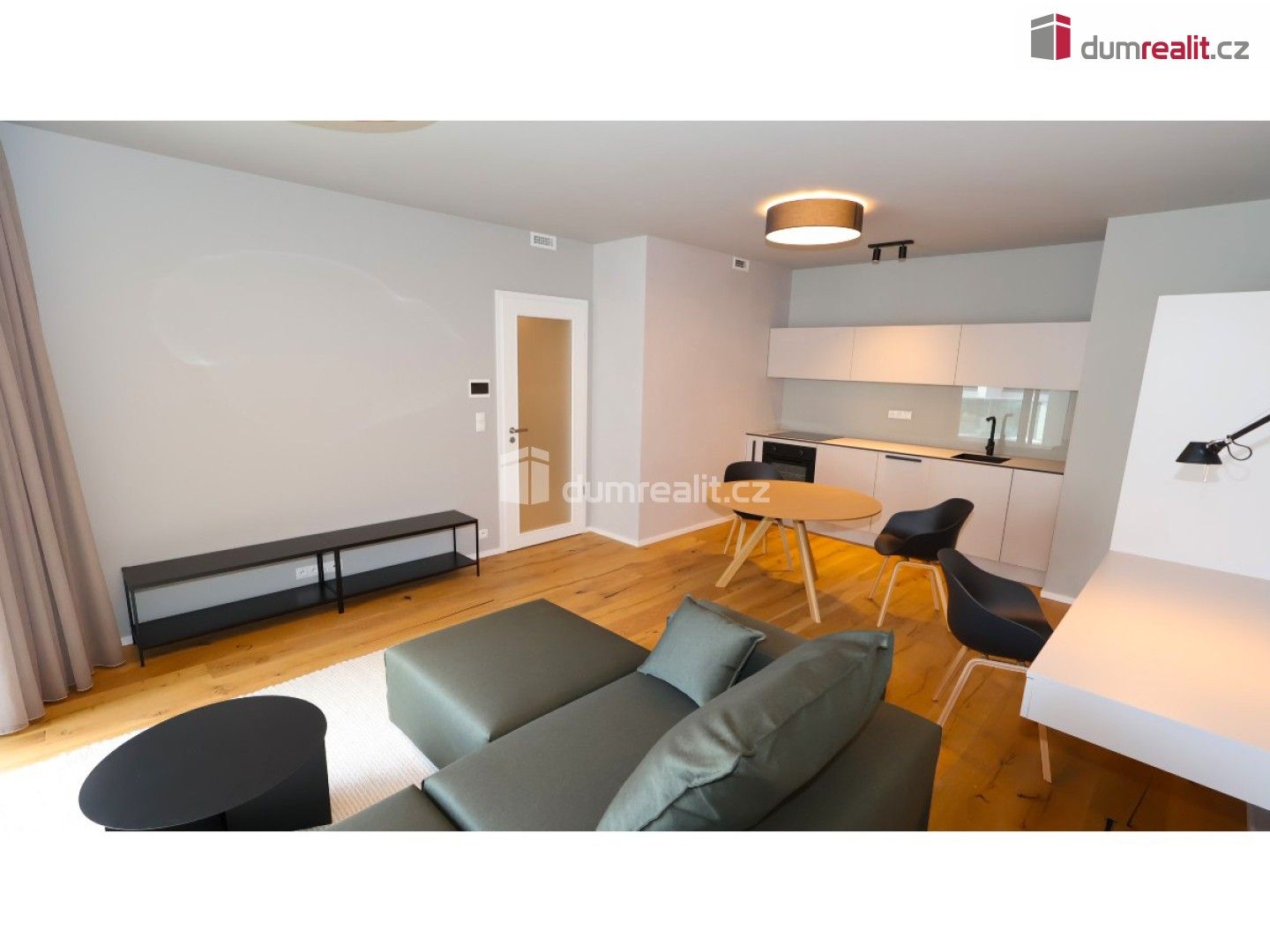 Pronájem byt 2+kk - Ramonova, Praha, 65 m²