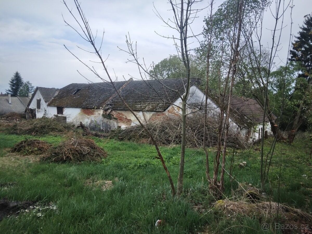 Pozemky pro bydlení, Horní Stropnice, 373 35, 2 400 m²