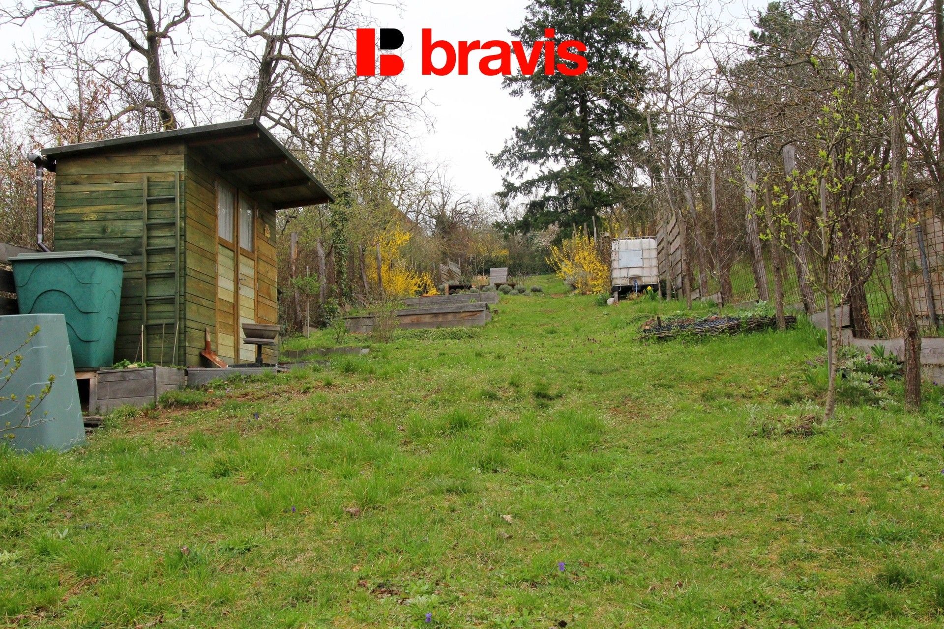 Zahrady, Ostopovice, 527 m²