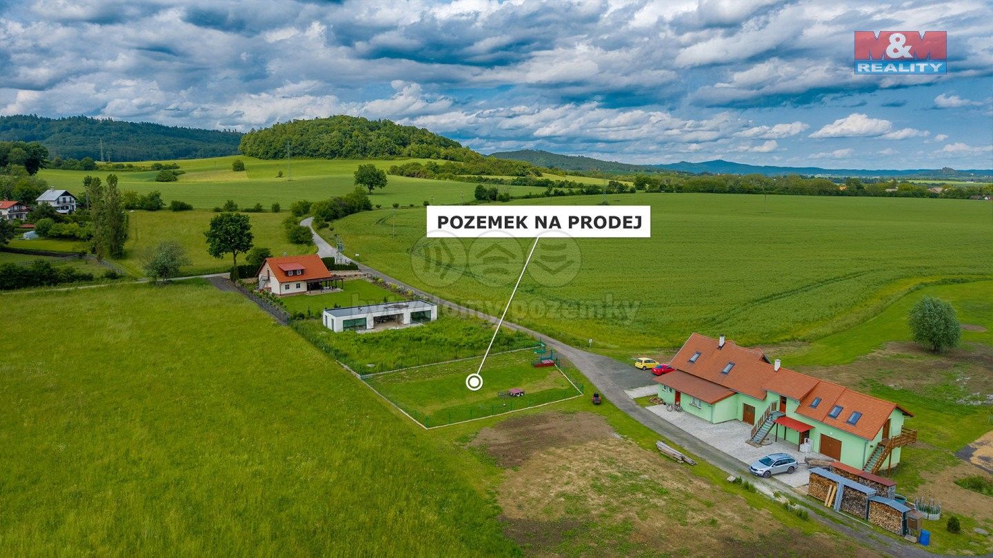 Zahrady, Ostružno, 501 m²