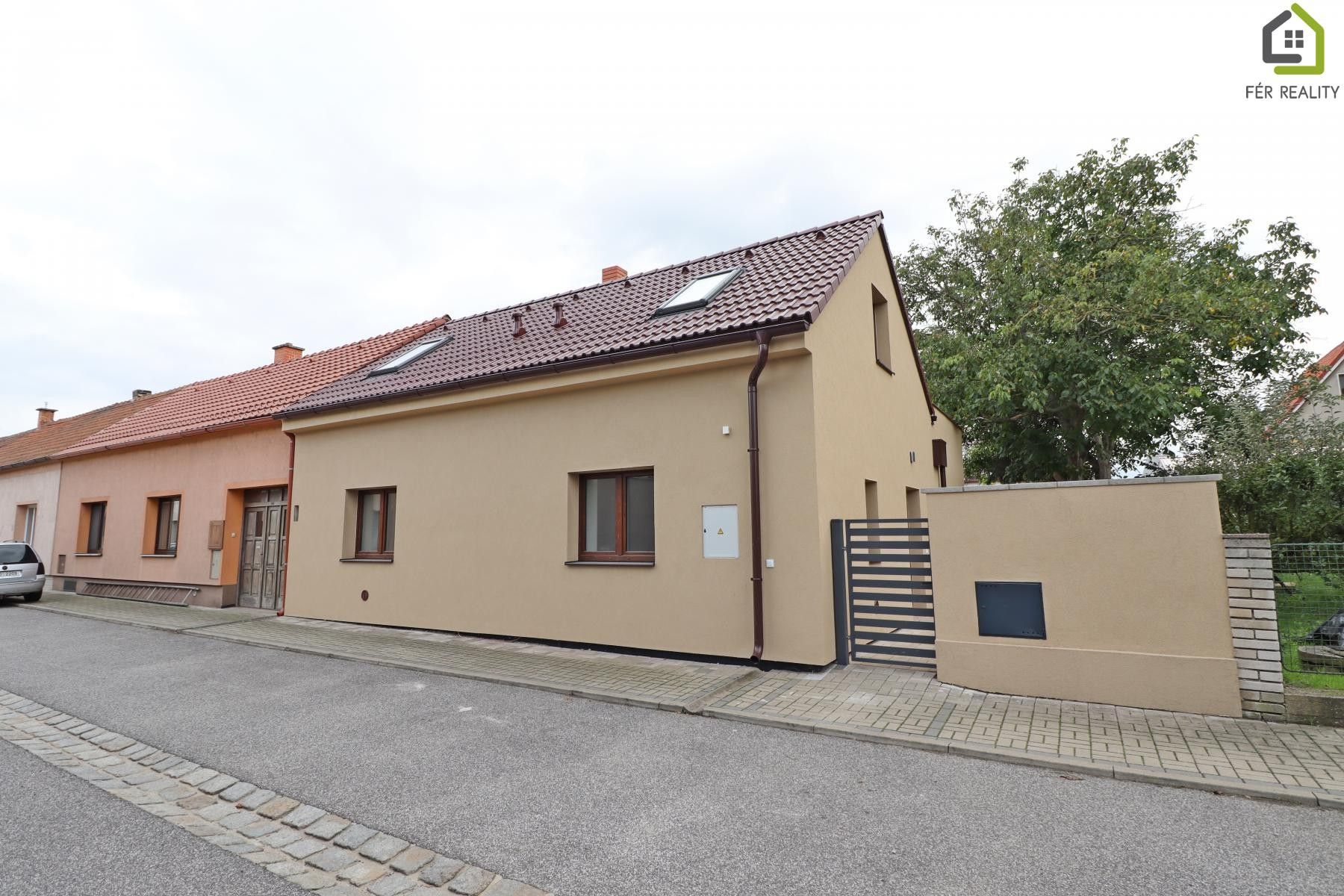 Ostatní, K Přívozu, Dobříň, 140 m²