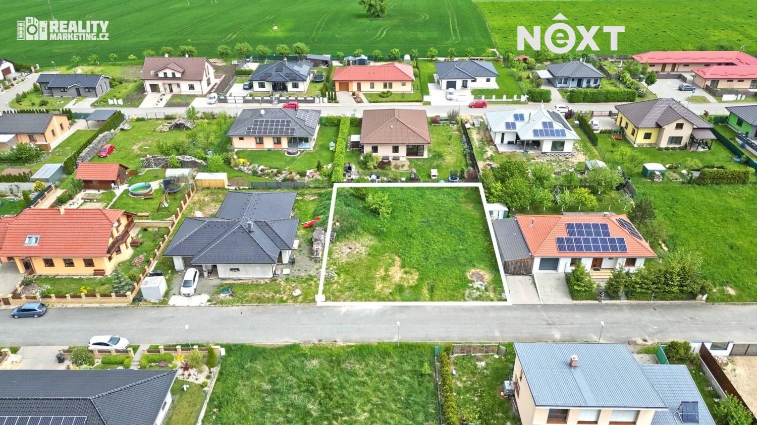 Pozemky pro bydlení, Lipovec, 738 m²