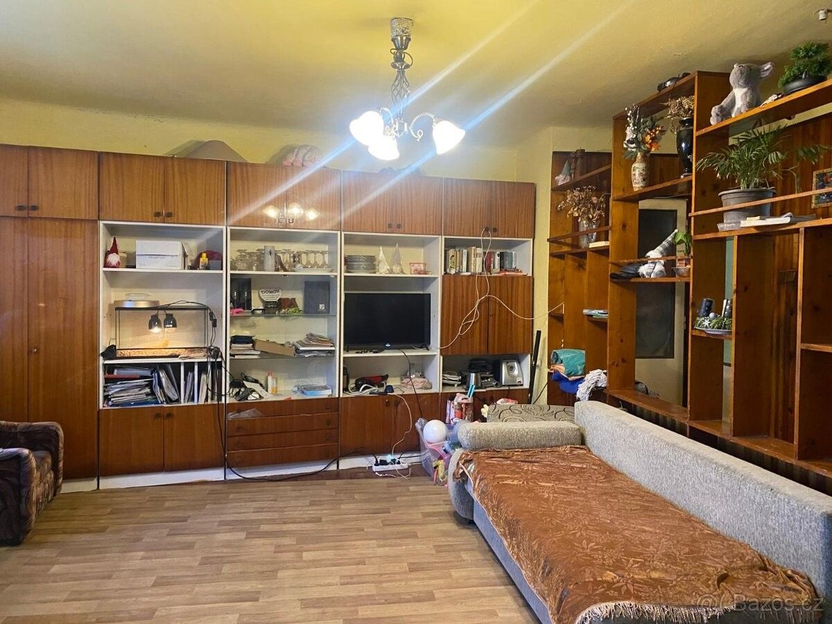 Prodej dům - Bučovice, 685 01, 3 776 m²