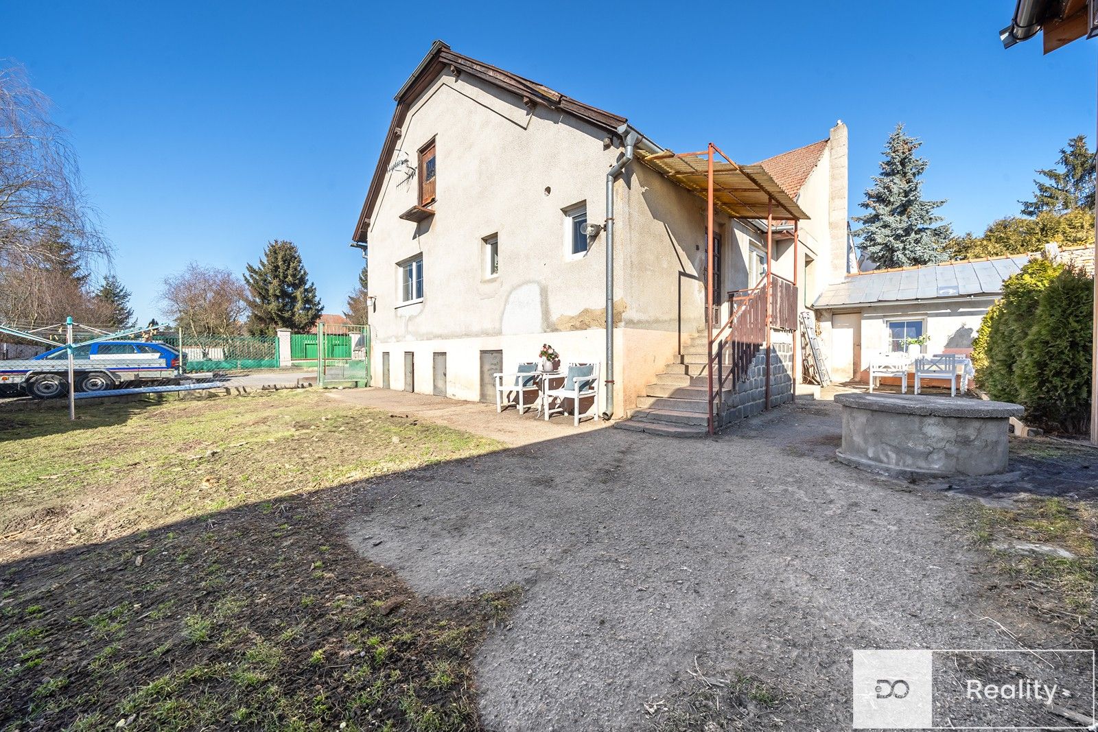 Ostatní, Nad propustí, Praha, 100 m²