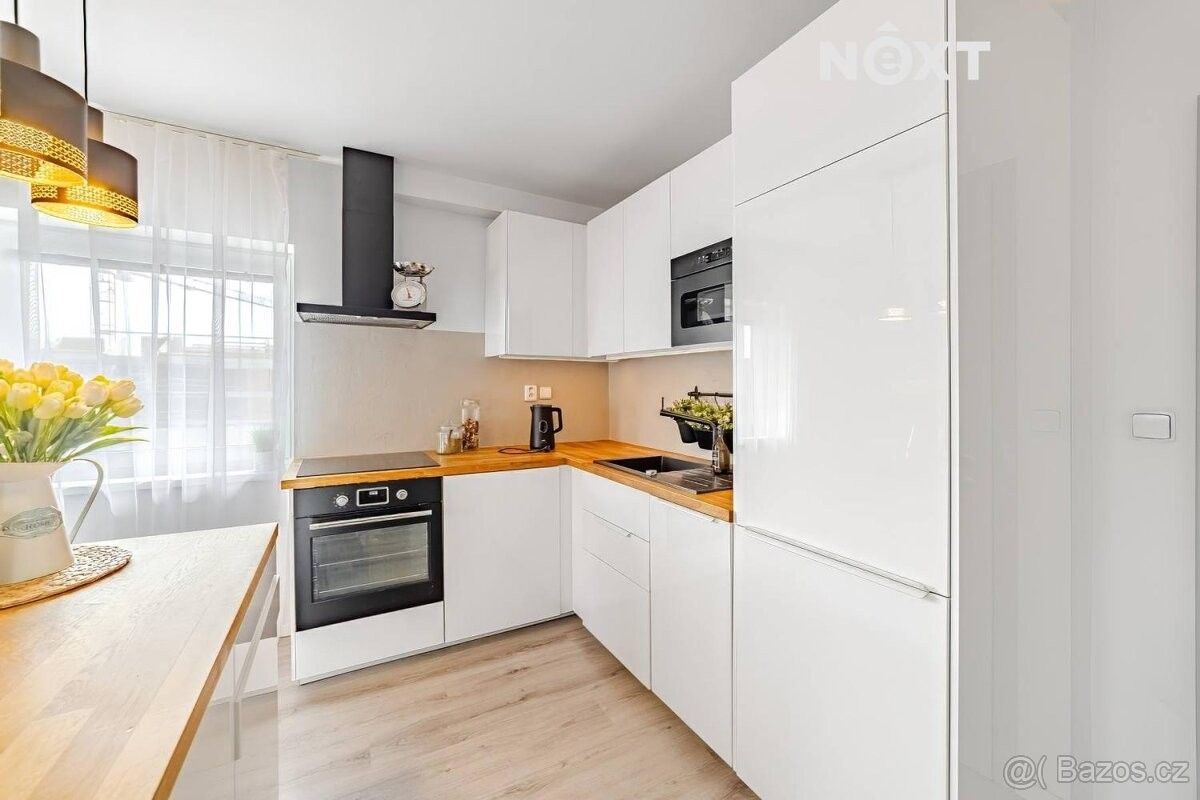 Prodej byt 2+kk - Hostivice, 253 01, 56 m²