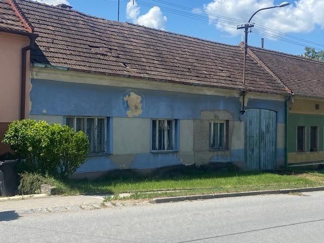 Prodej dům - Hluk, 687 25, 374 m²