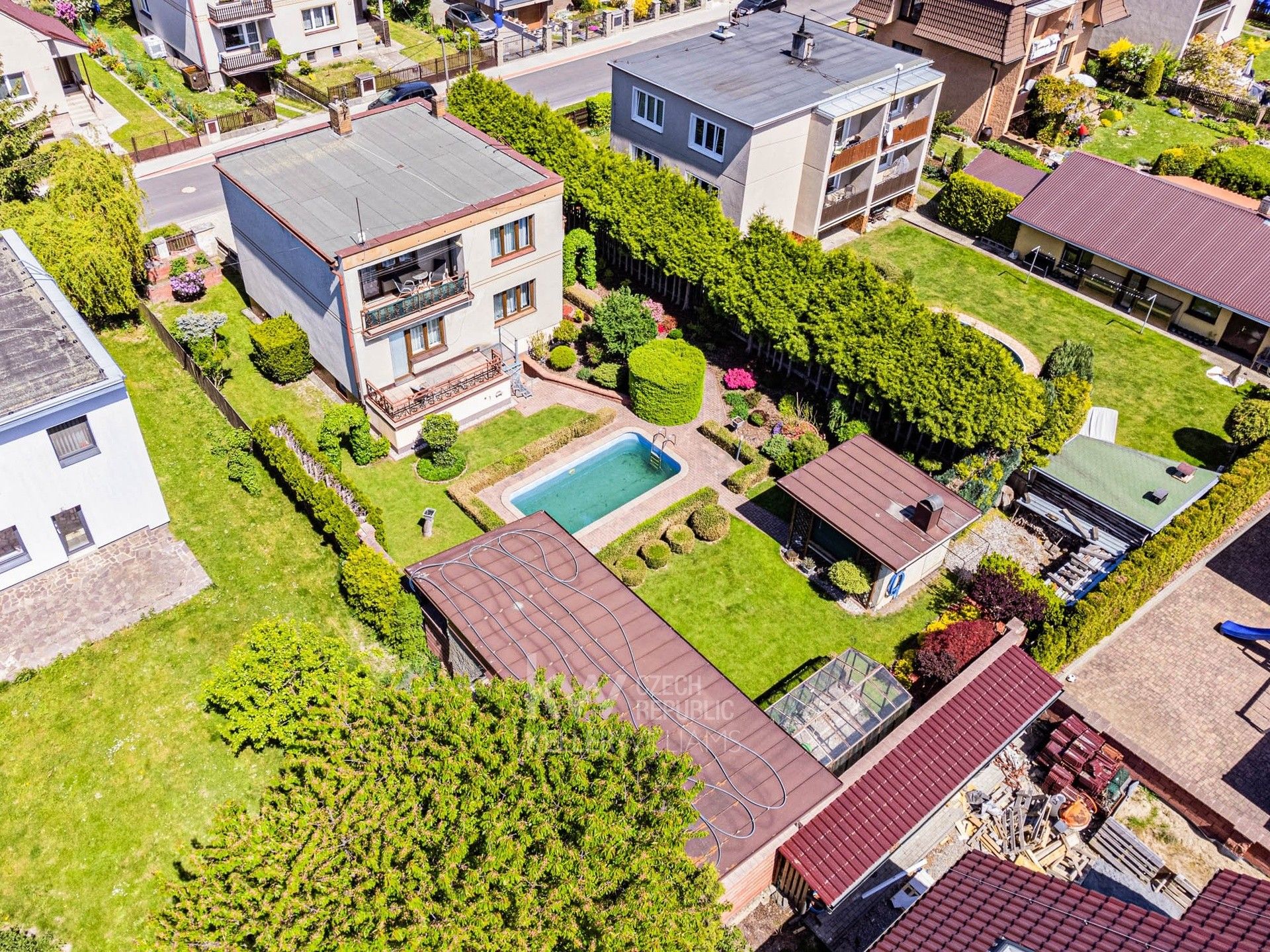 Ostatní, Na Spravedlnosti, Nové Strašecí, 152 m²