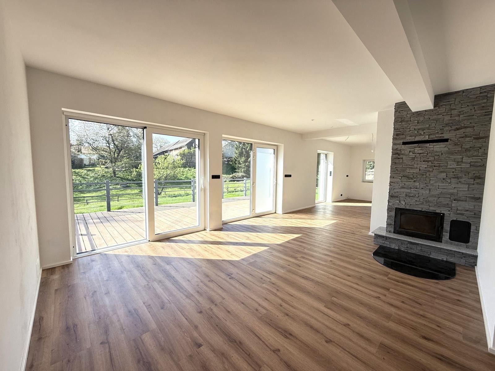 Rodinné domy, Buš, 120 m²