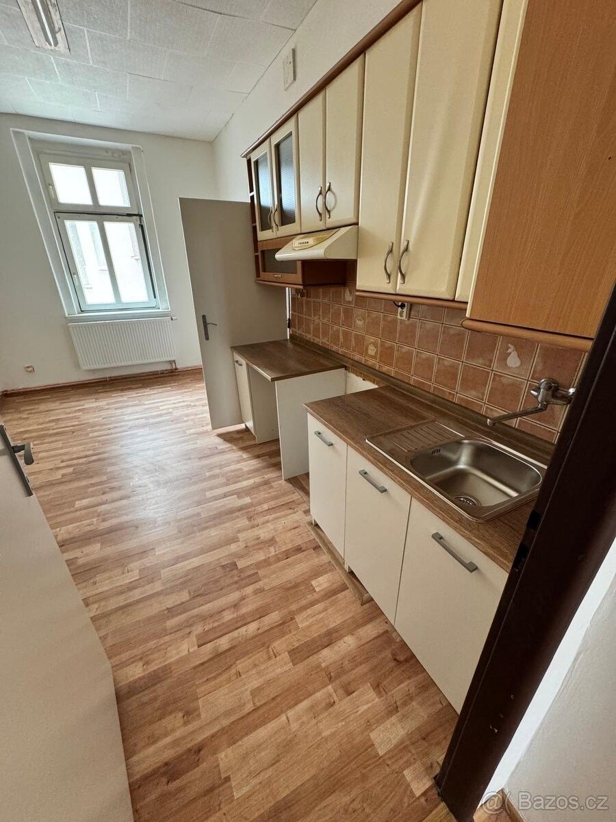 2+1, Litvínov, 436 03, 57 m²