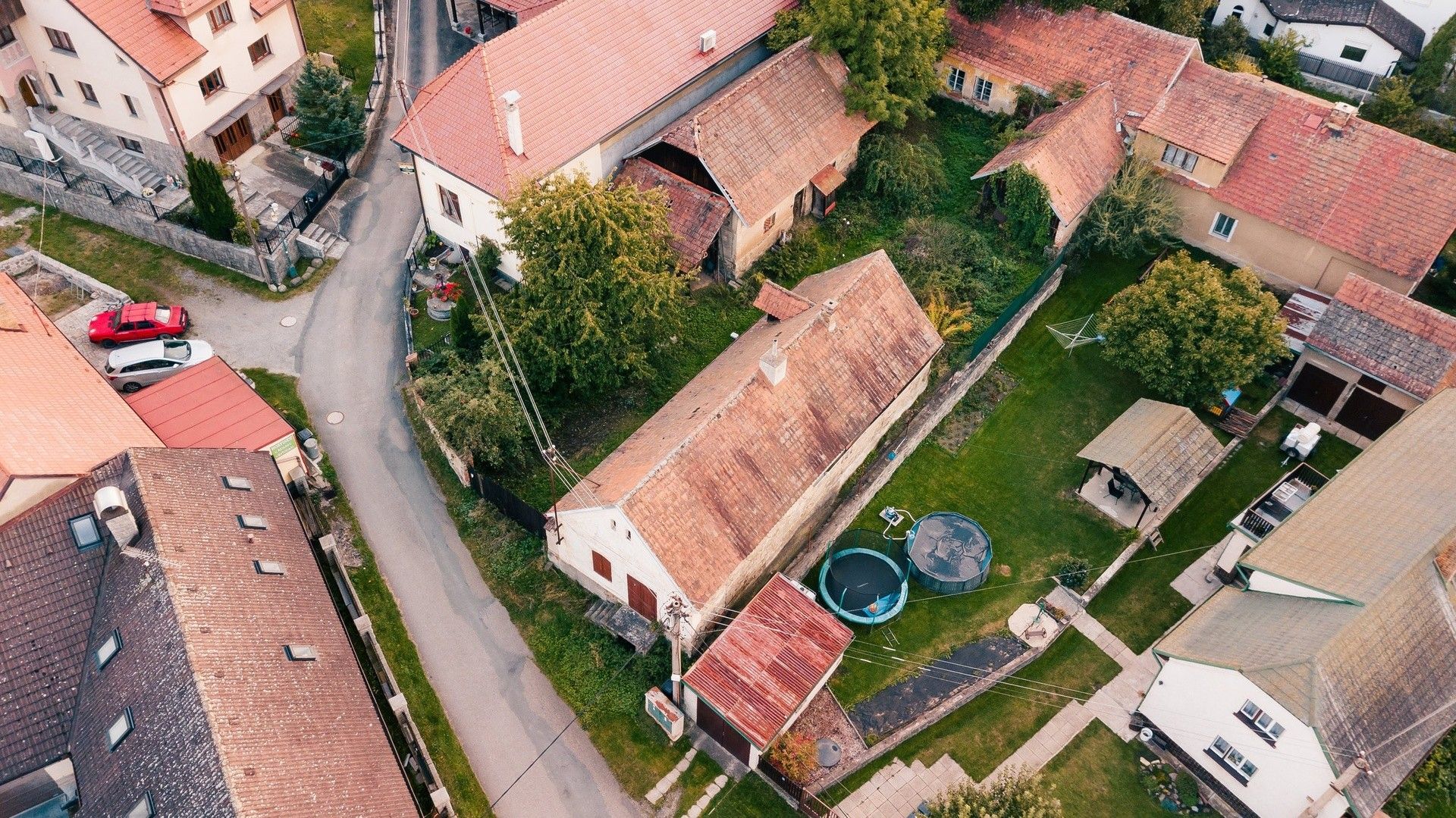 Ostatní, Břežany, Lešany, 300 m²