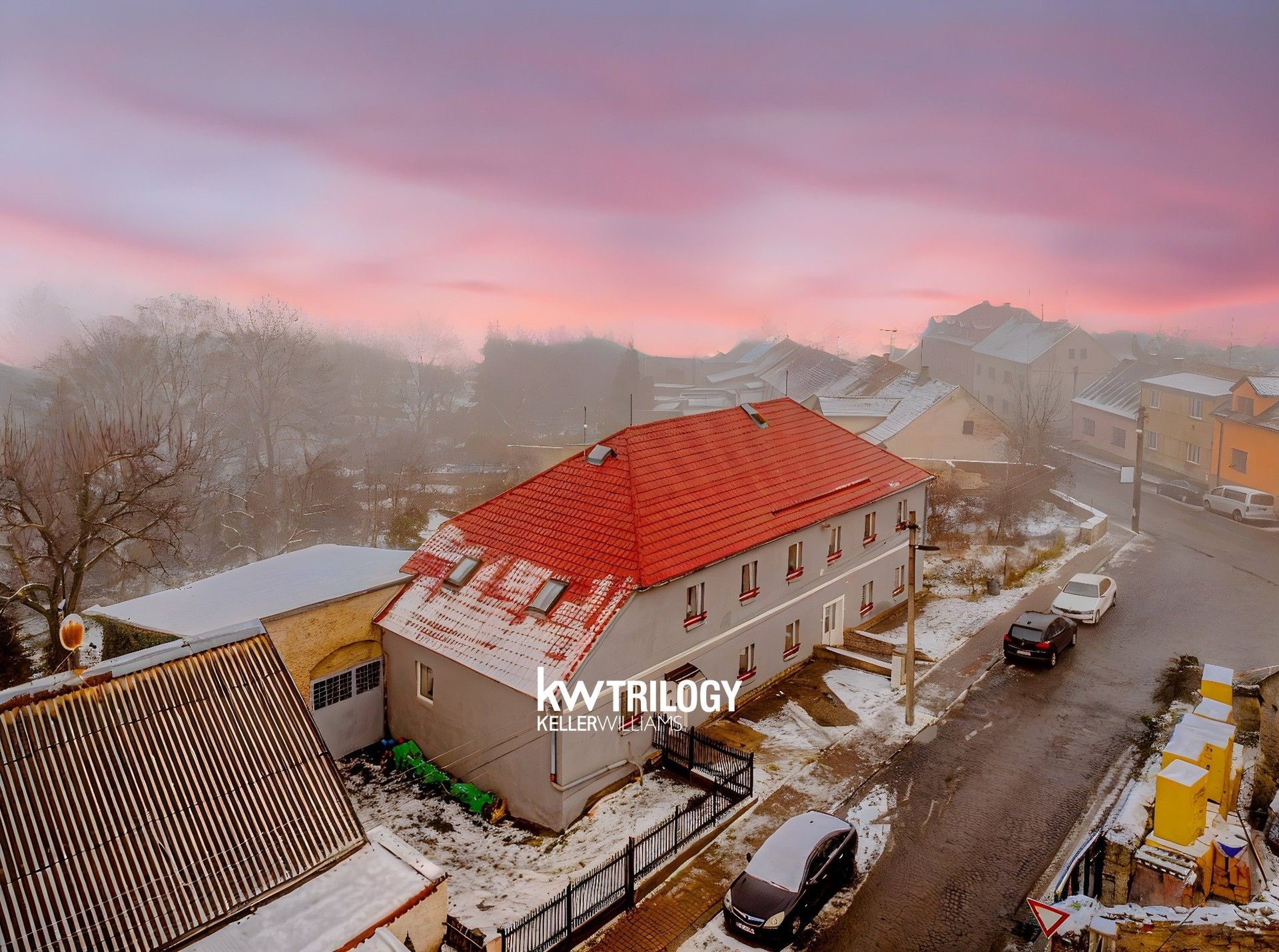 Ostatní, V. Sembdnera, Kladno, 630 m²