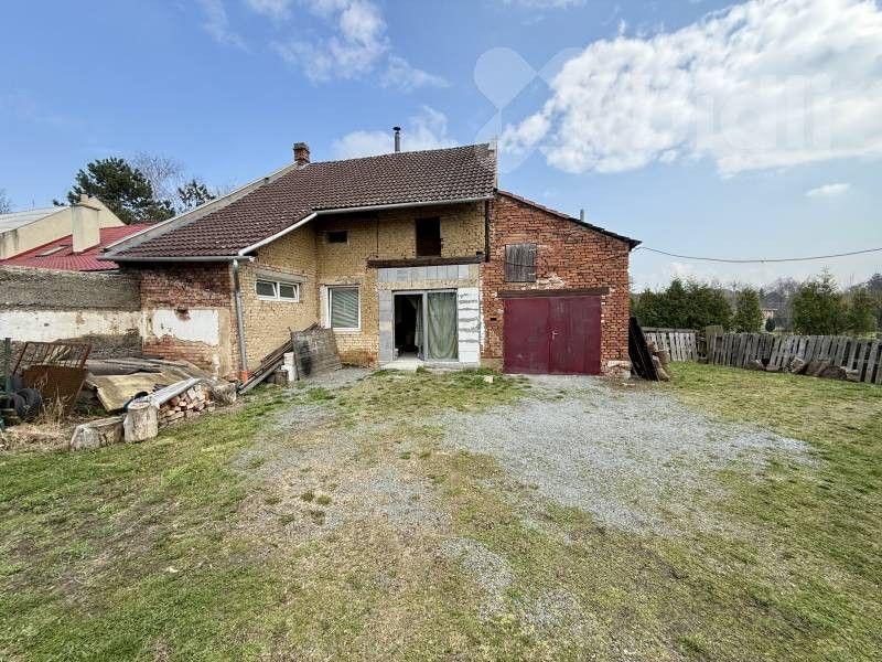 Ostatní, Chrášťany, Hulín, 100 m²