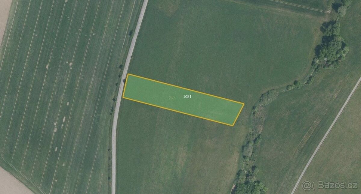 Zemědělské pozemky, Uhersko, 533 73