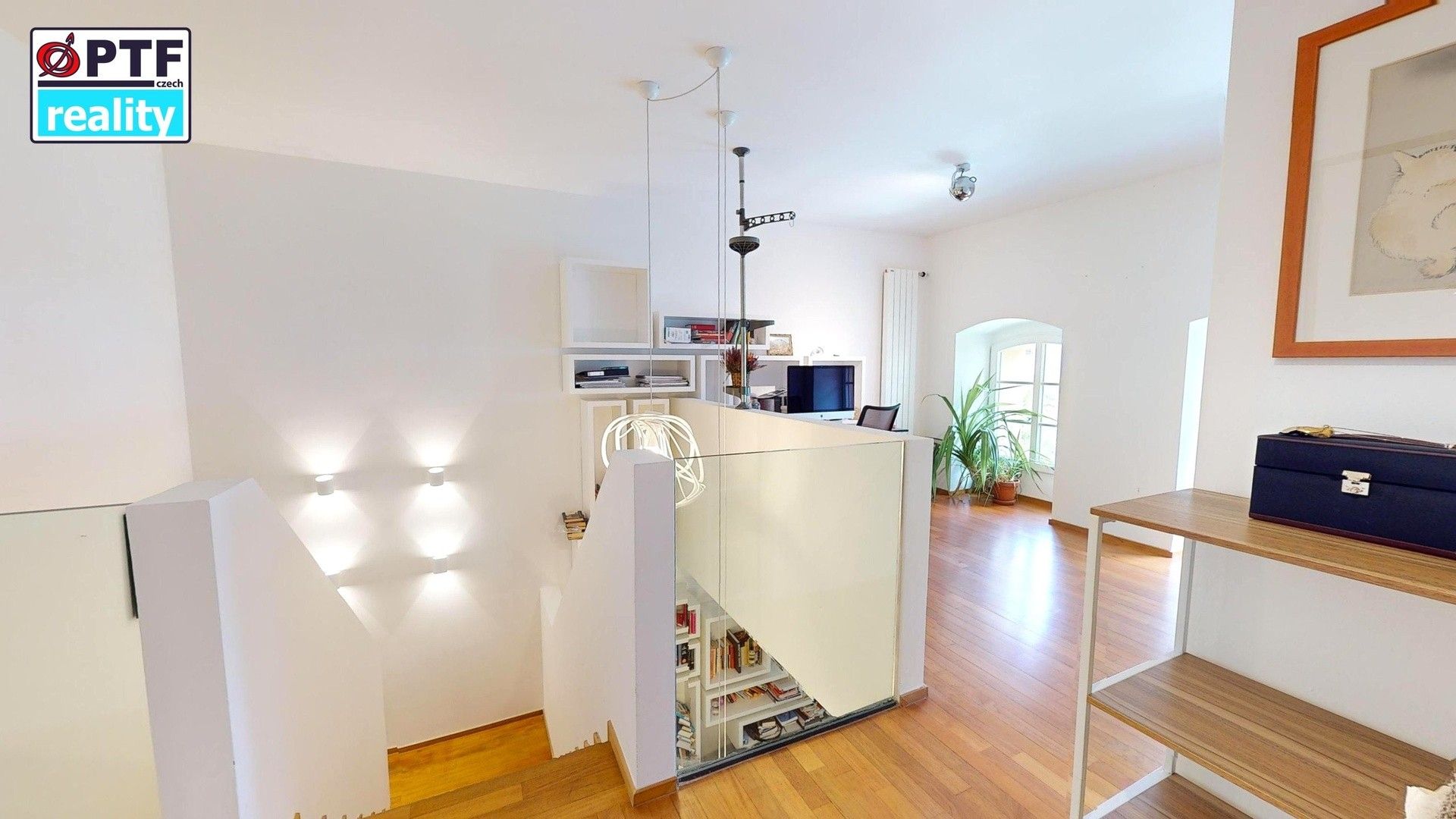 4+kk, Šaldova, Praha, 90 m²