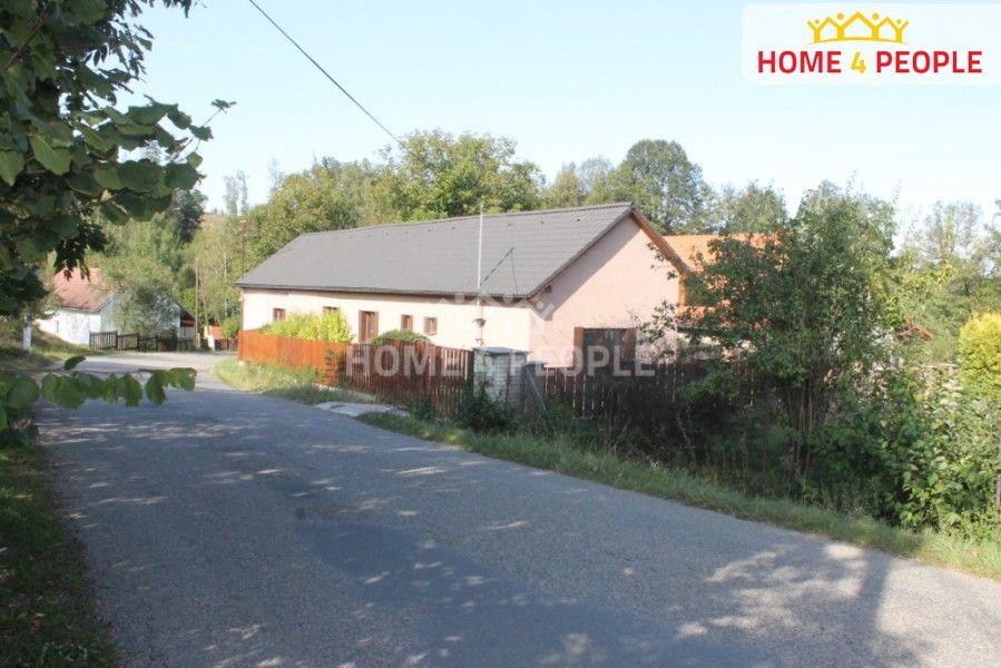 Prodej rodinný dům - Mladovice, Popovice, 1 099 m²