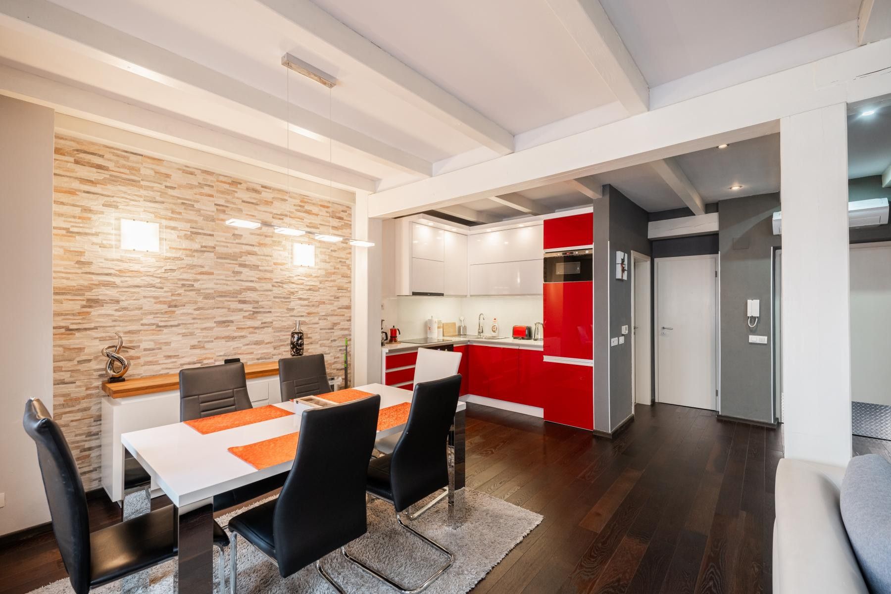 Pronájem byt 3+kk - Karlovo náměstí, Praha, 95 m²