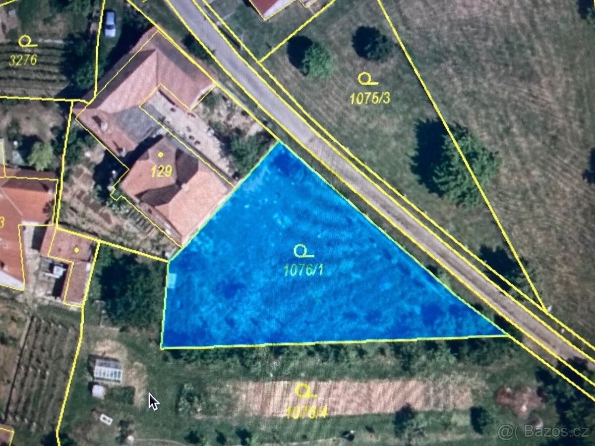 Prodej pozemek pro bydlení - Medlovice, 687 41, 659 m²
