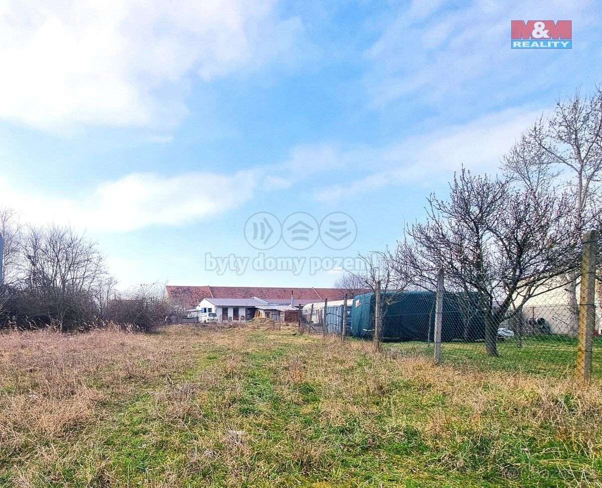 Prodej pozemek - Břeclav, 690 06, 1 896 m²