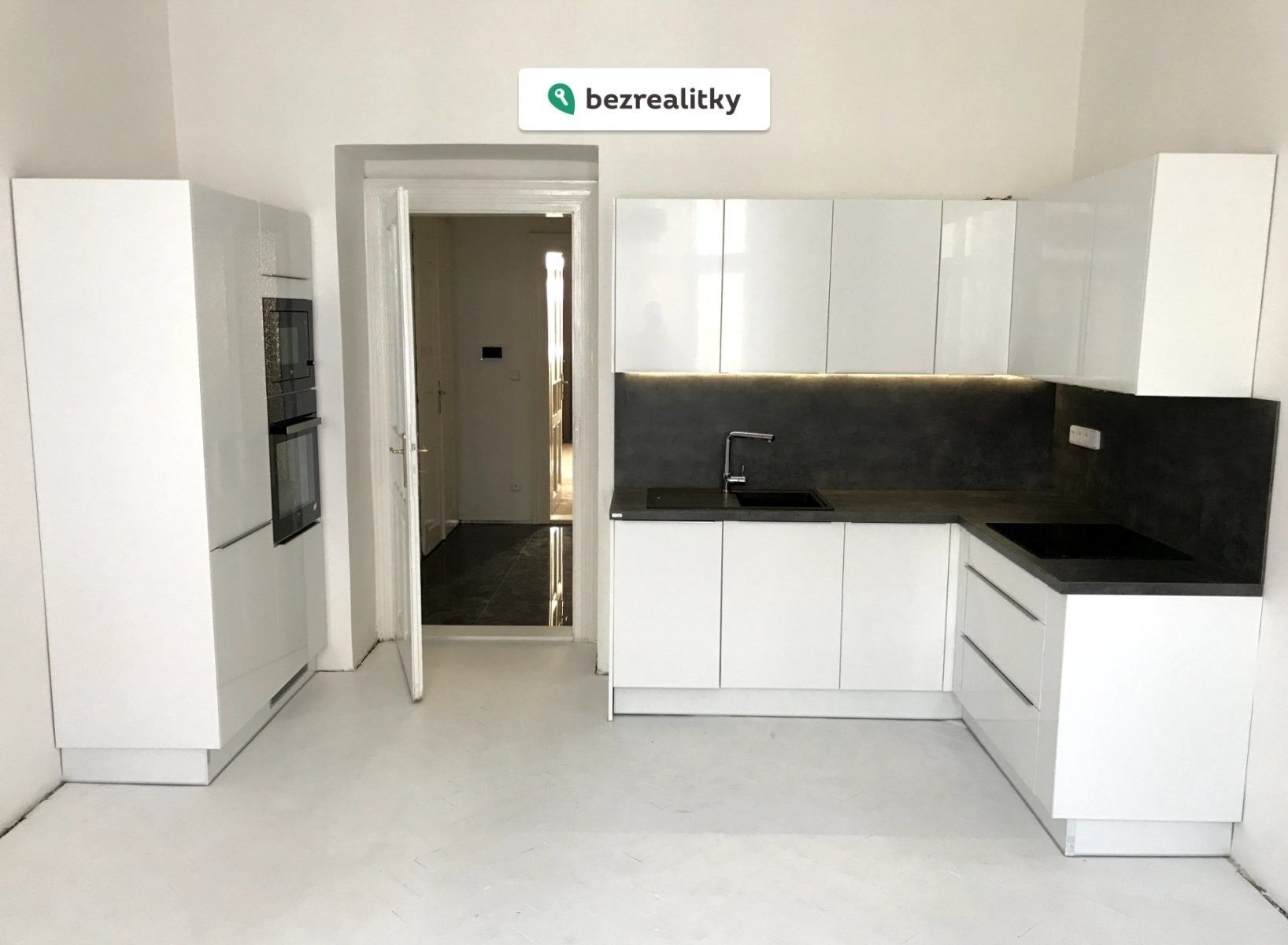 2+kk, Žitomírská, Praha, 54 m²