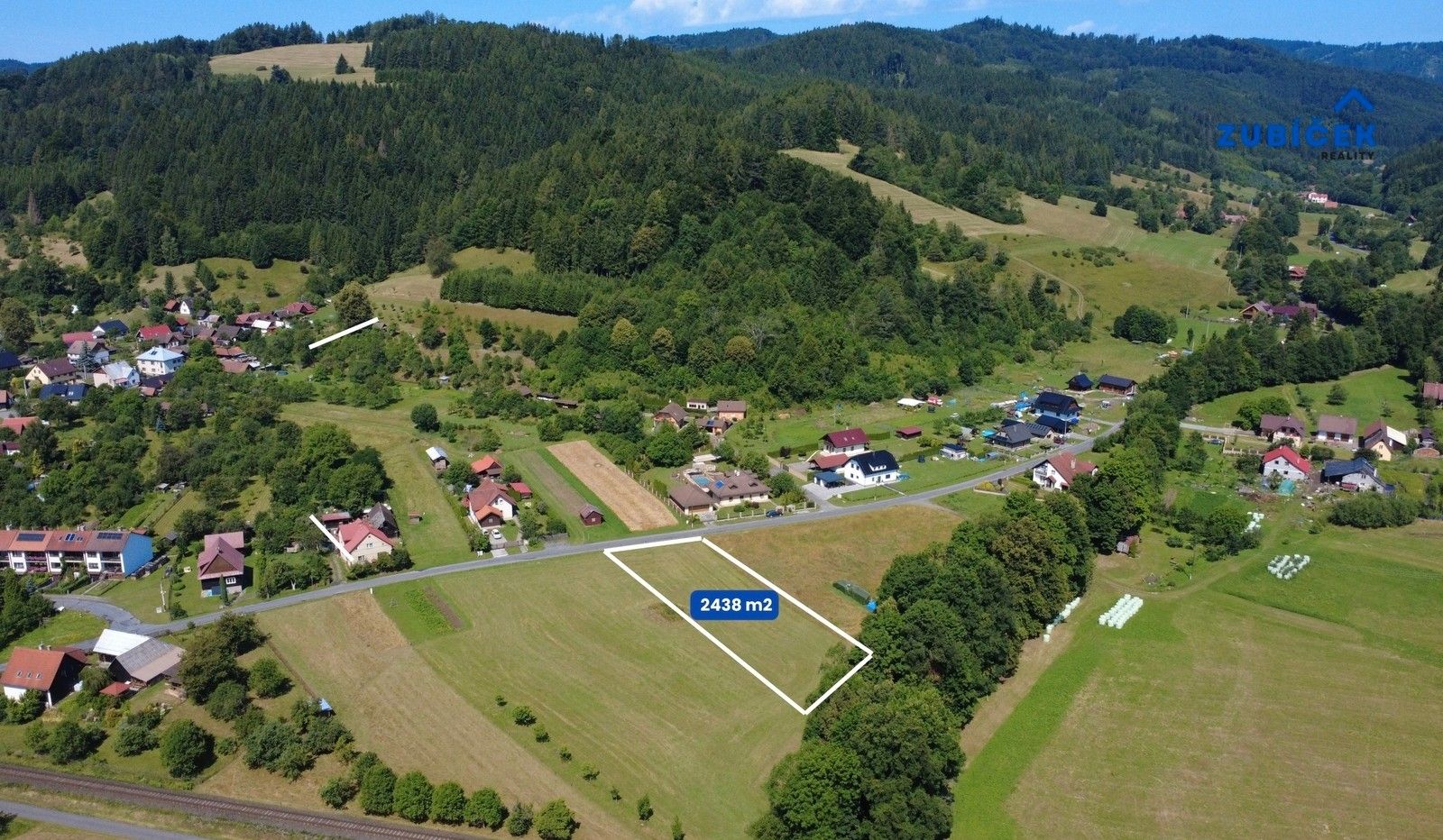 Pozemky pro bydlení, Halenkov, 2 438 m²