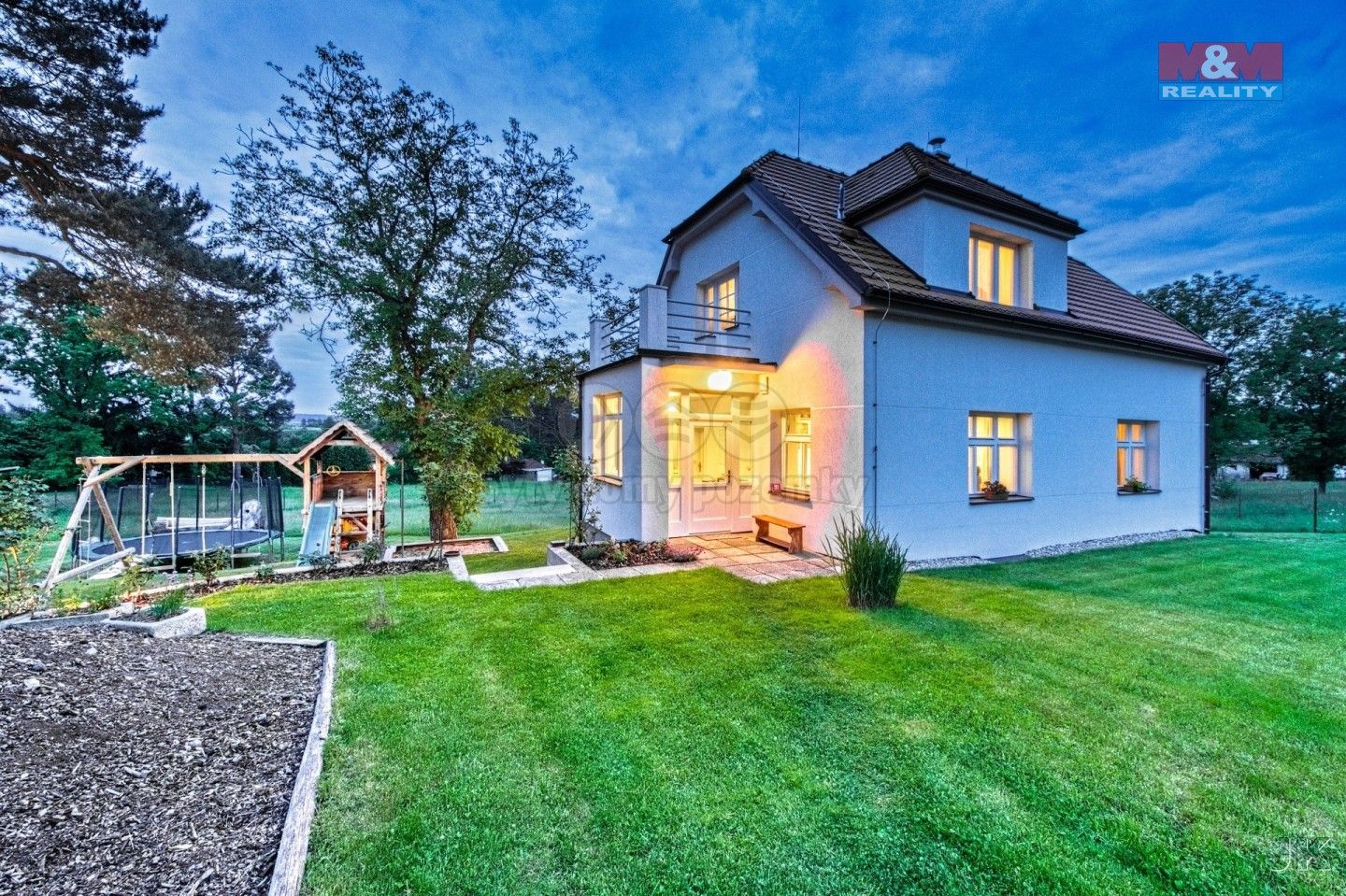 Rodinné domy, Bukovany, 250 m²