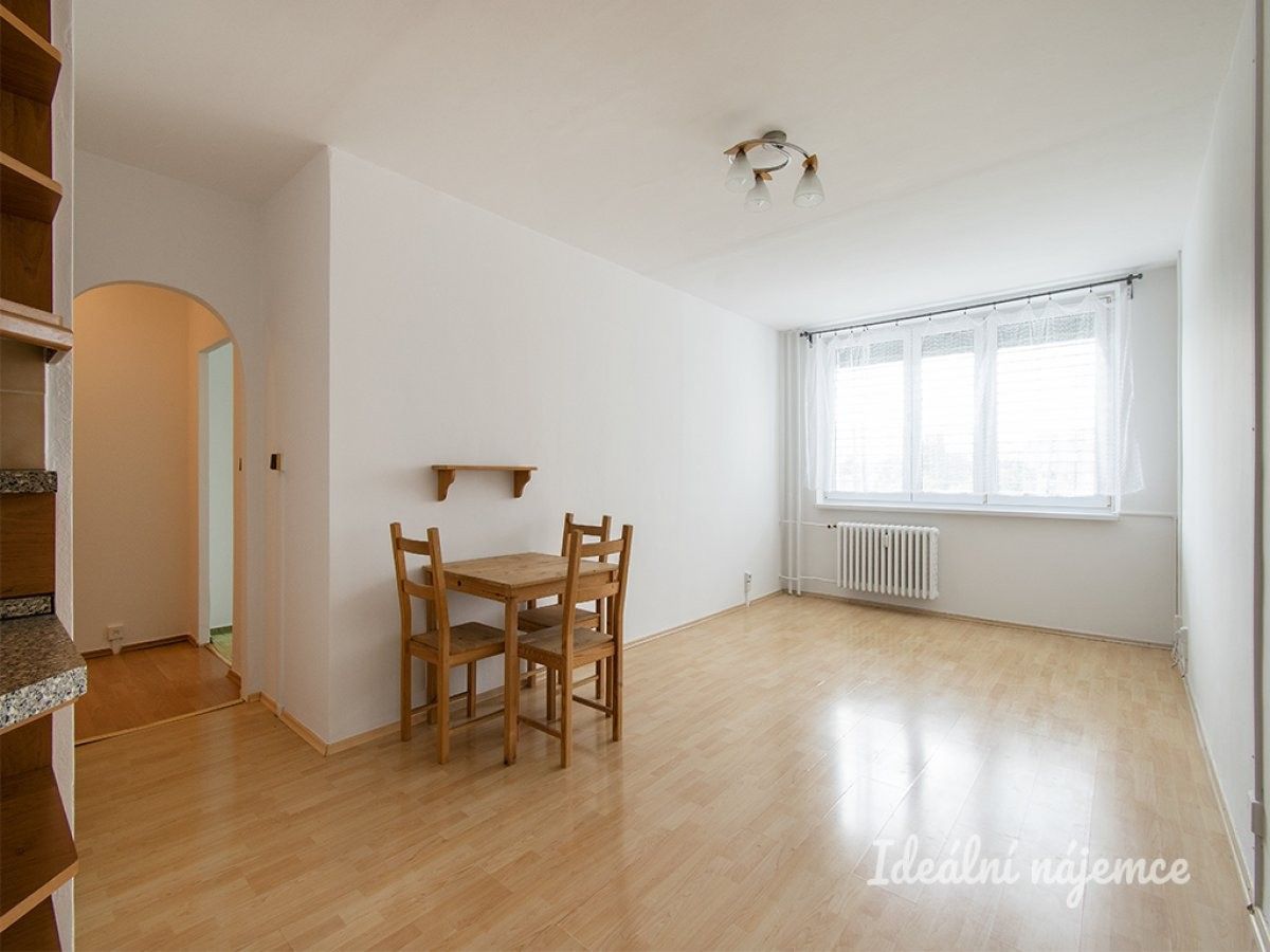 Pronájem byt 2+kk - K zahrádkám, Praha, 48 m²
