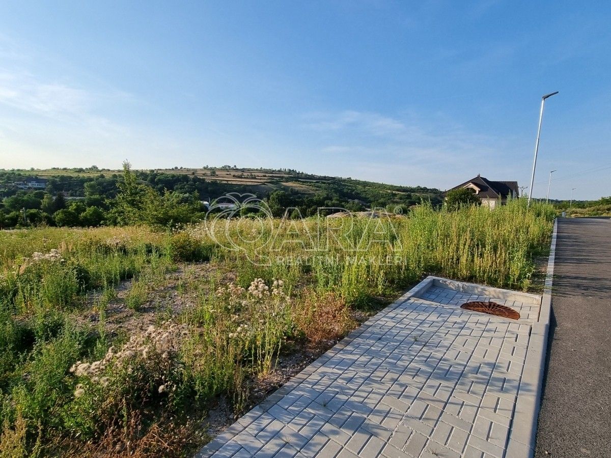 Pozemky pro bydlení, Mikovice, Kralupy nad Vltavou, 1 029 m²