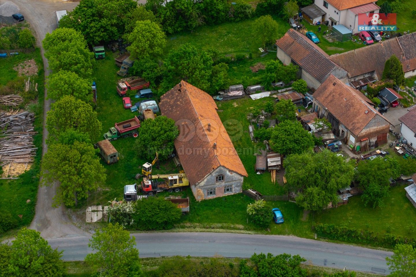 Prodej rodinný dům - Komárov, Dolní Roveň, 120 m²