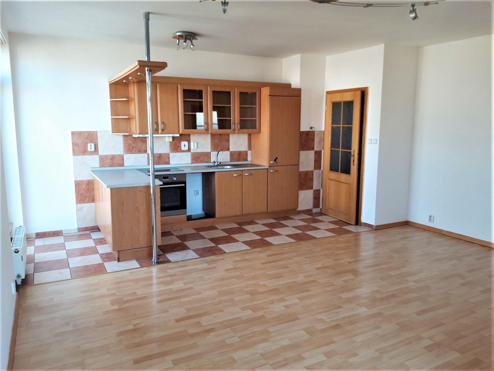 2+kk, Vinohradská, Praha, 56 m²
