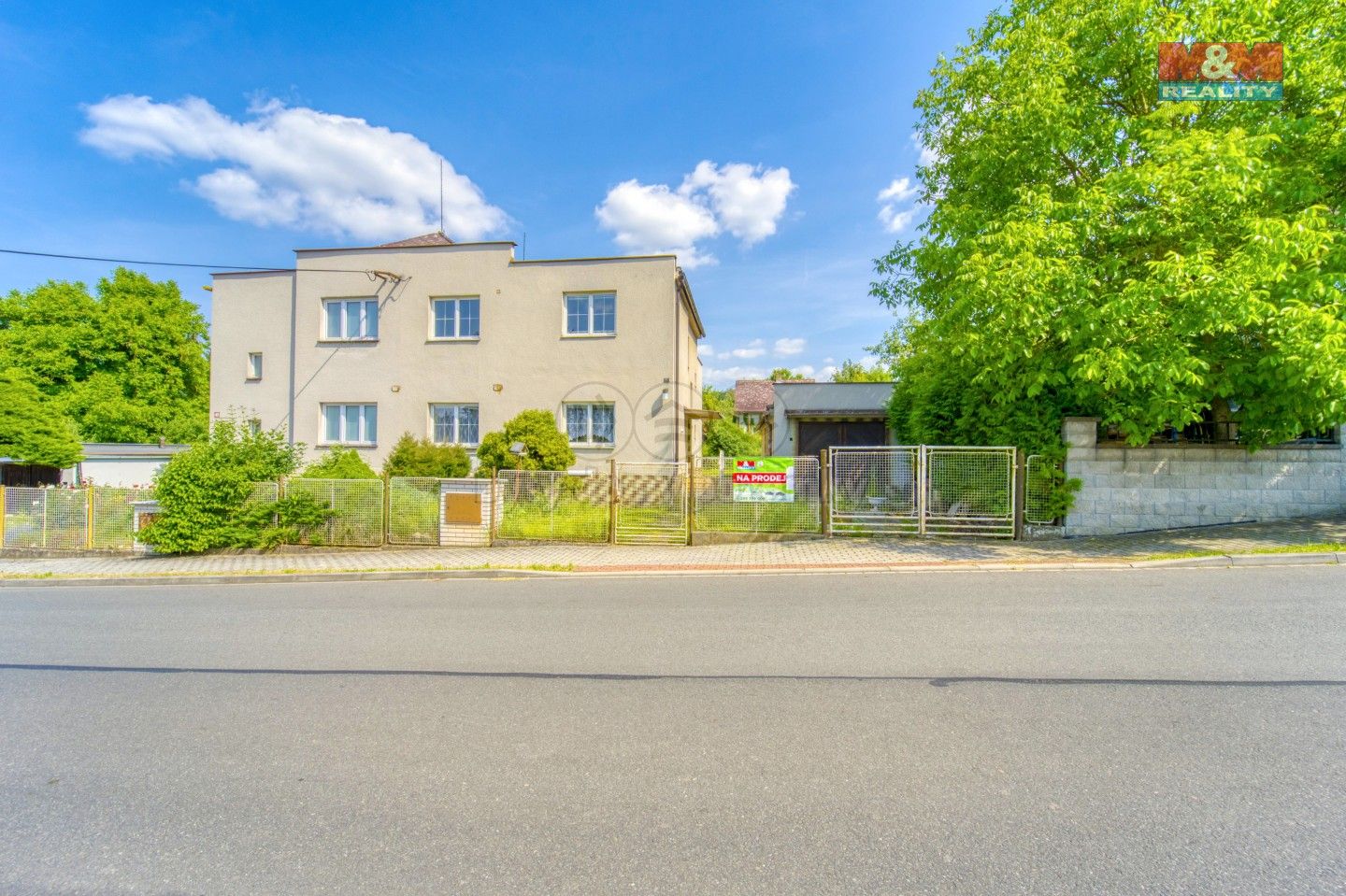 Rodinné domy, Přátelství, Dýšina, 141 m²