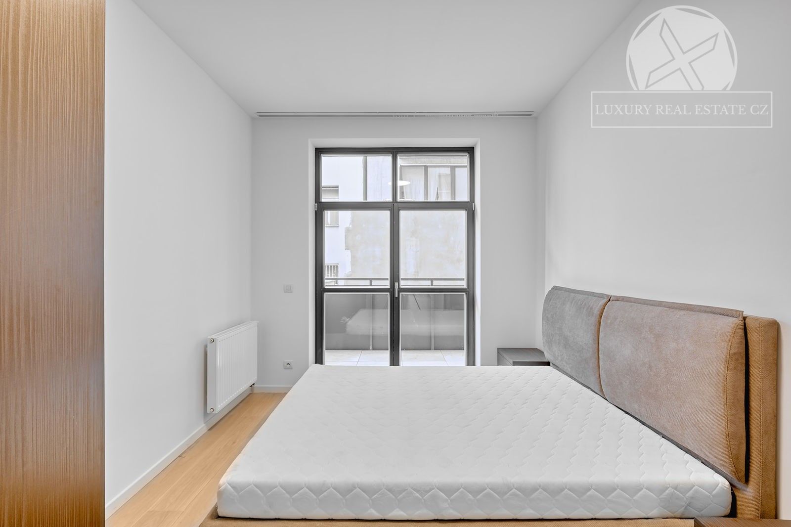 Prodej byt 2+kk - Na výběžku, Praha, 51 m²