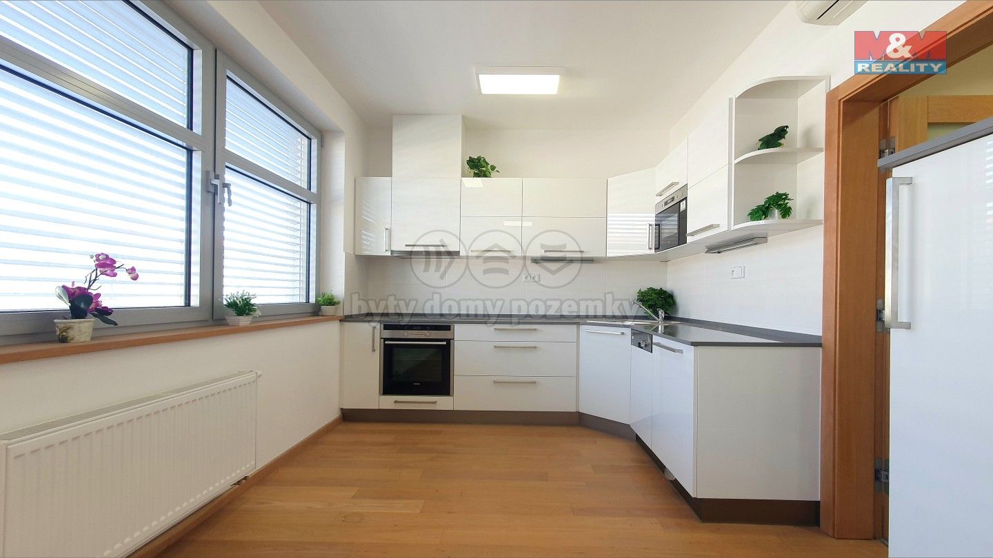 1+kk, Kytlická, Praha, 41 m²