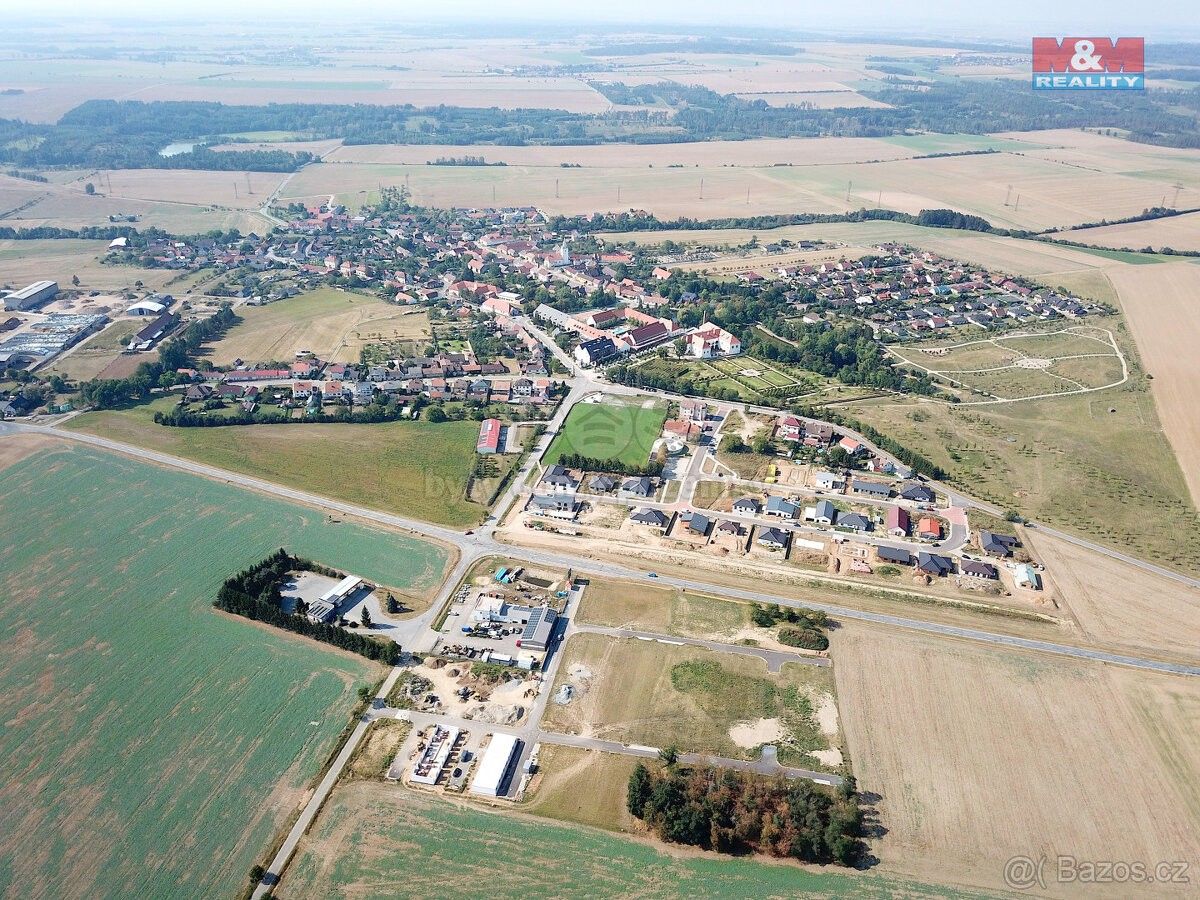 Prodej pozemek - Valeč u Hrotovic, 675 53, 875 m²