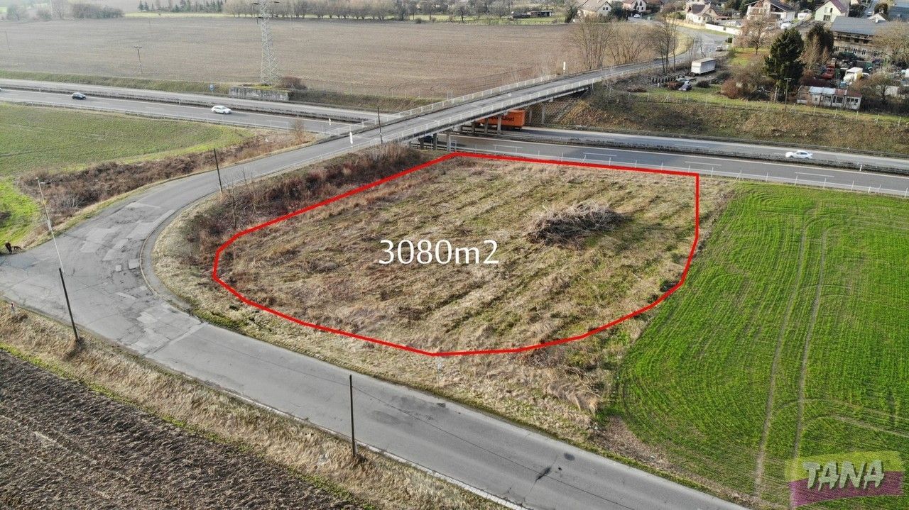 Komerční pozemky, Čtveřín, 3 080 m²