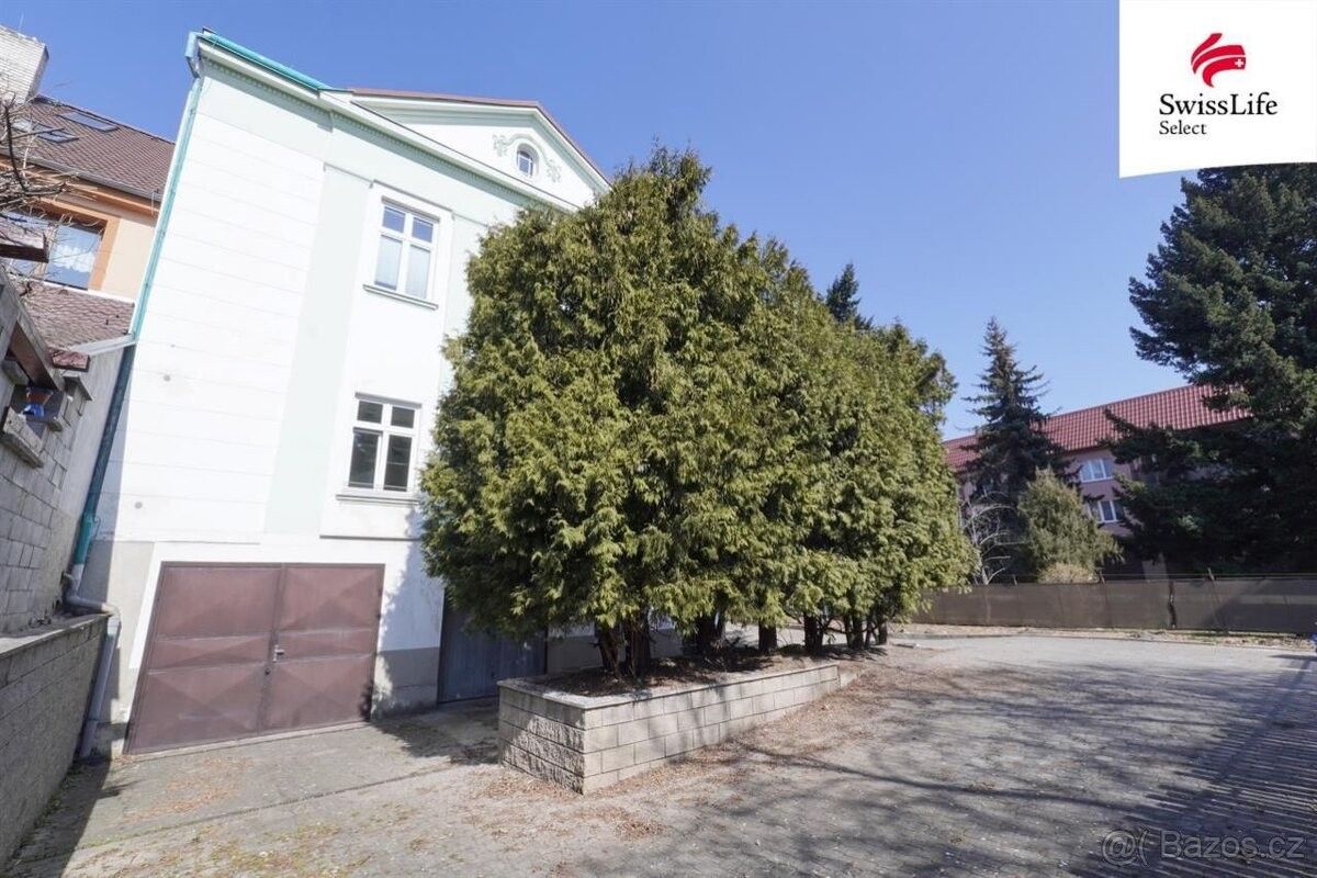 Prodej dům - Žatec, 438 01, 608 m²