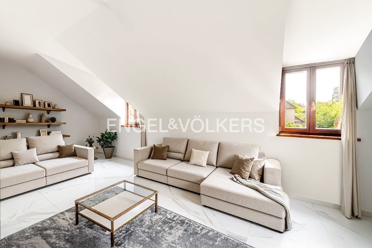 2+kk, K Vltavě, Praha, 67 m²