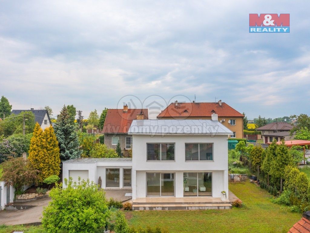 Prodej rodinný dům - Učitelská, Klobuky, 198 m²
