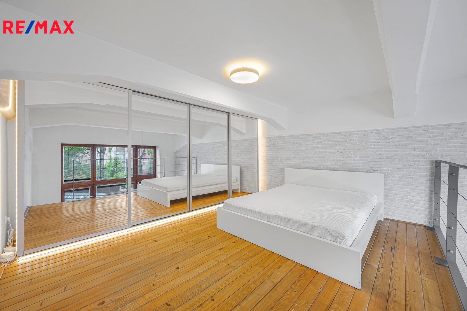 1+kk, Novákových, Praha, 40 m²