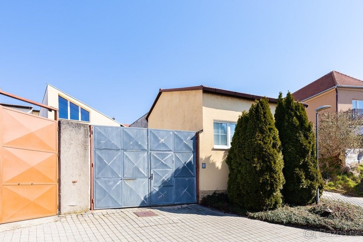 Prodej dům - Veselí nad Moravou, 698 01, 47 m²