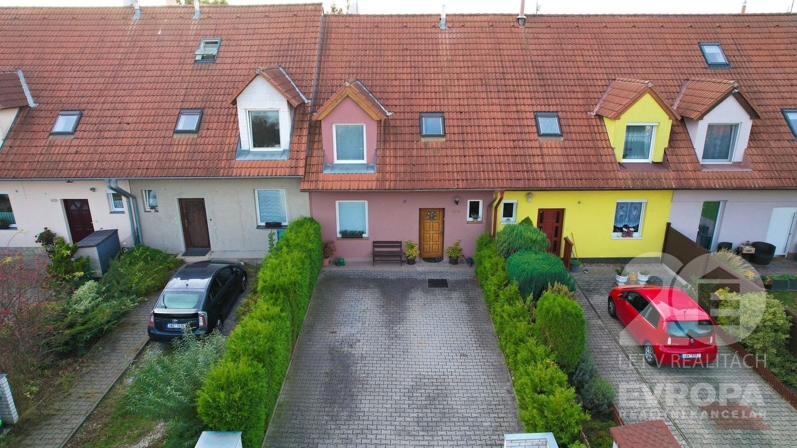 Rodinné domy, Dvořákova, Velké Přílepy, 181 m²