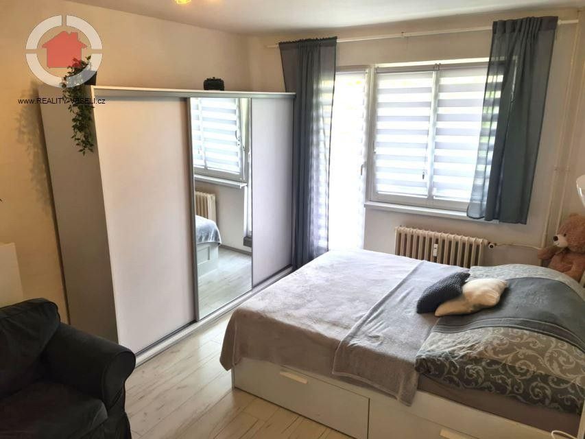 Pronájem byt 1+1 - Veselí nad Moravou, 698 01, 40 m²