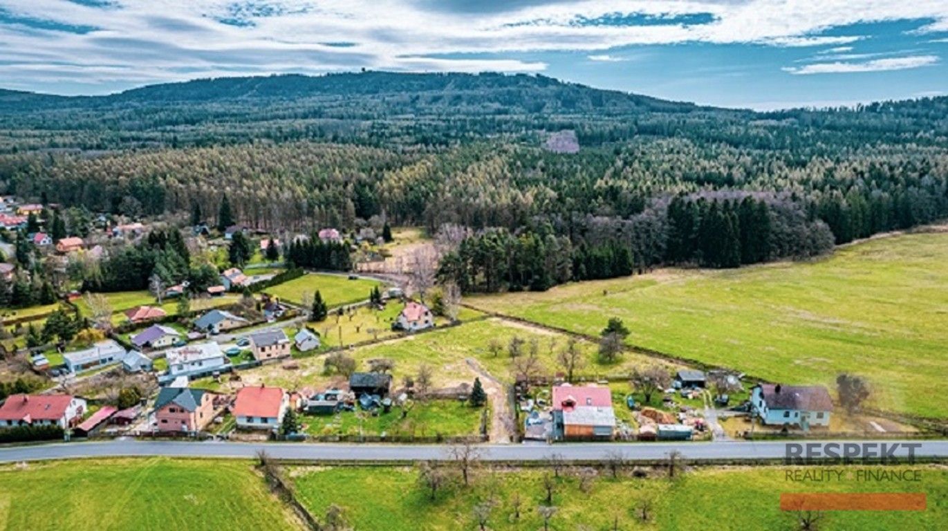 Pozemky pro bydlení, Běštín, 1 553 m²