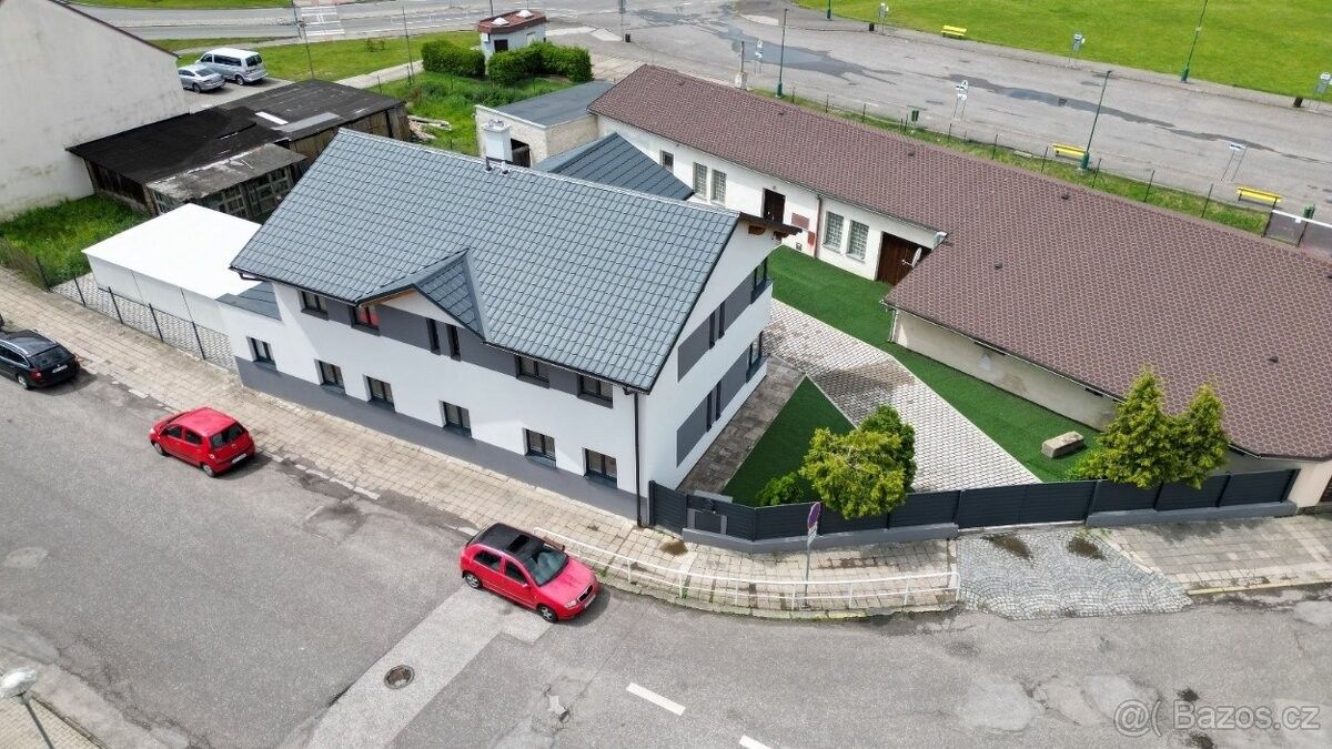 Prodej dům - Jičín, 506 01, 130 m²