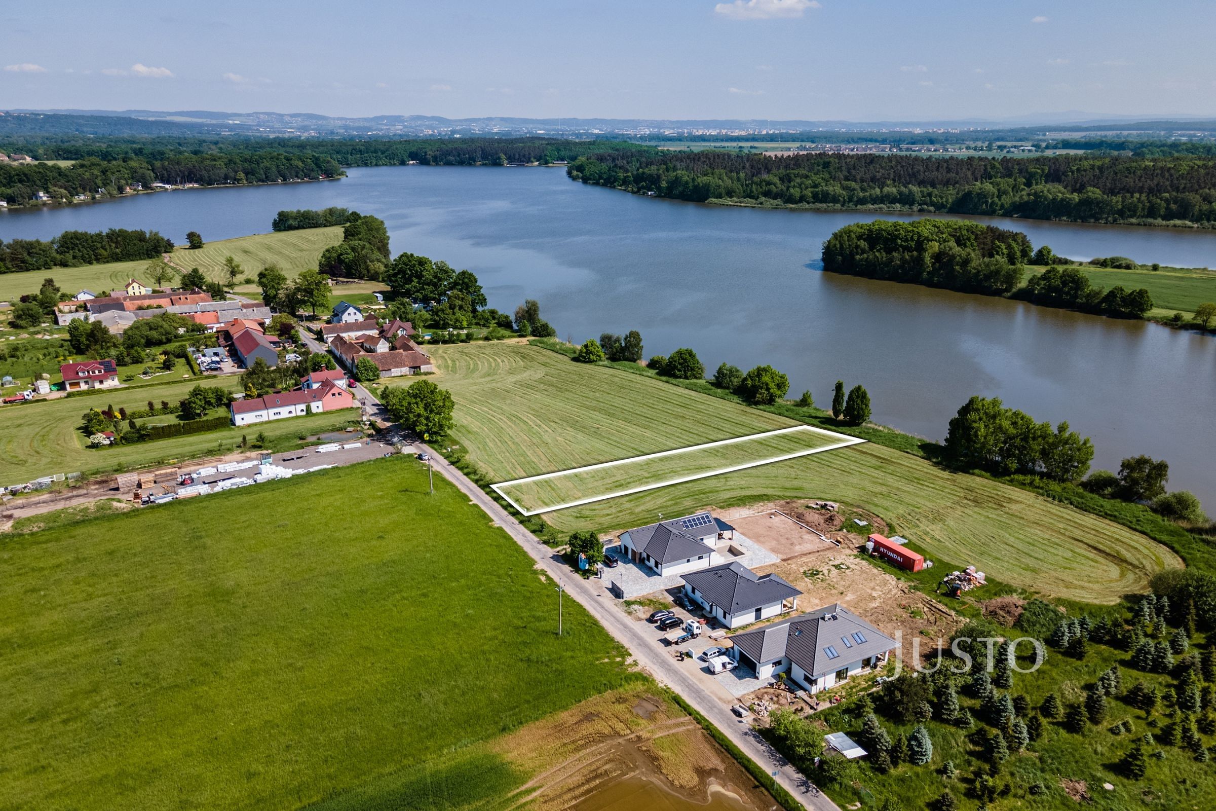 Pozemky pro bydlení, Zálužice, Pištín, 2 368 m²