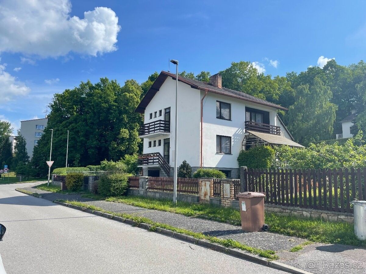 Prodej dům - Písek, 397 01, 240 m²