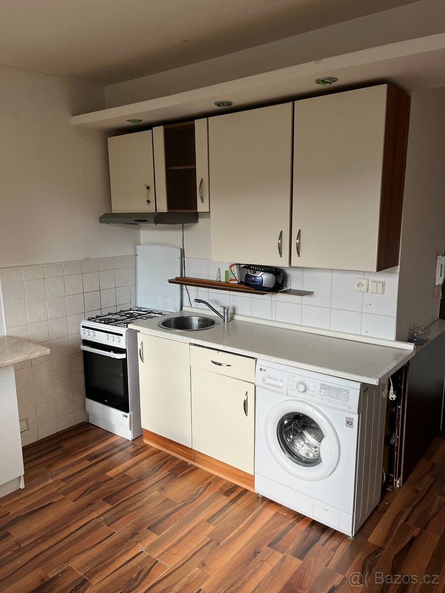 1+1, Chomutov, 430 04, 36 m²